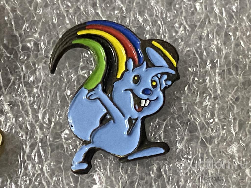 Знак. ФИГУРНЫЙ ИНОСТРАННЫЙ Значок  БЕЛКА ЛЕТНЯЯ УНИВЕРСИАДА 87 ЗАГРЕБ ЮГОСЛАВИЯ. РЕДЧАЙШИЙ RRR