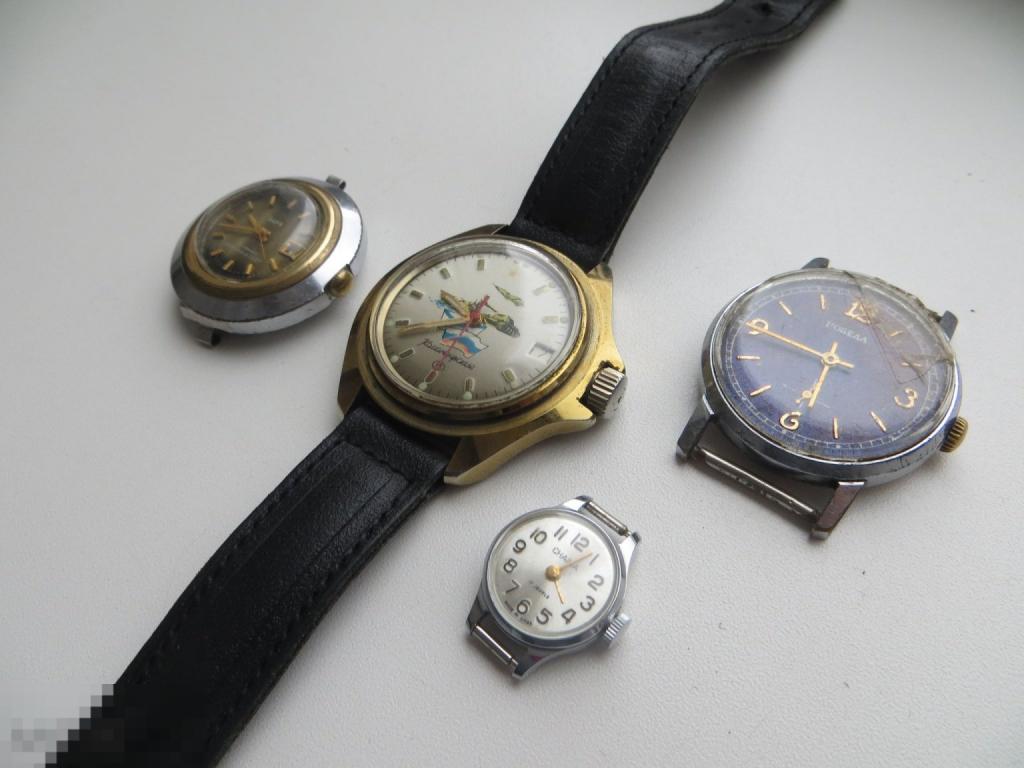 Часы наручные Командирские, Победа, Заря.