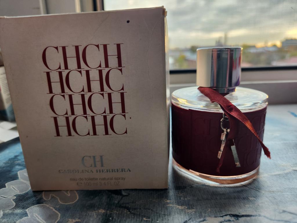 Парфюм Carolina Herrera 100 мл