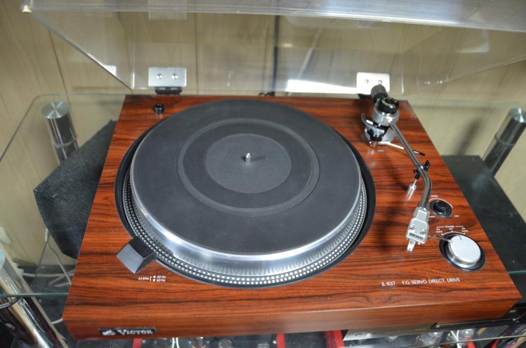 Проигрыватель винила Victor JL-B37