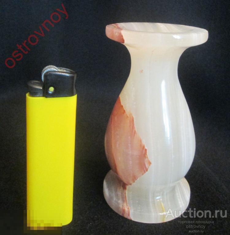 Оникс, подсвечник, h=10 см. Небольшой скол.