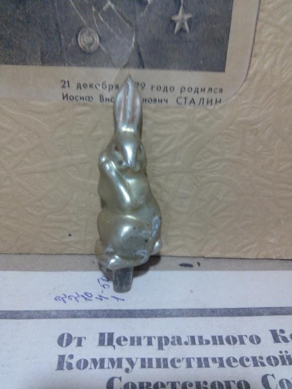 Игрушка ёлочная.Заяц-беляк.Стекло..СССР