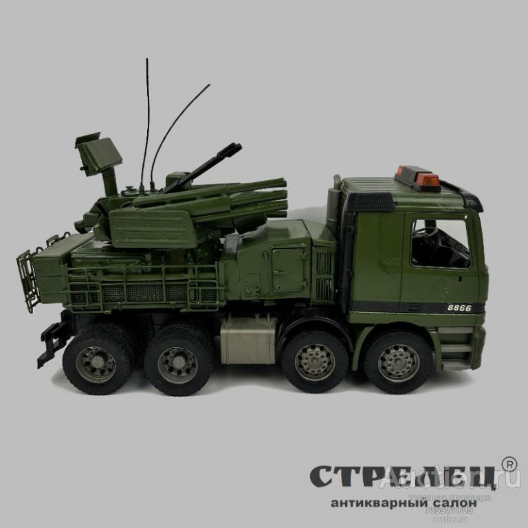 Модель зенитной установки «Панцирь». Россия