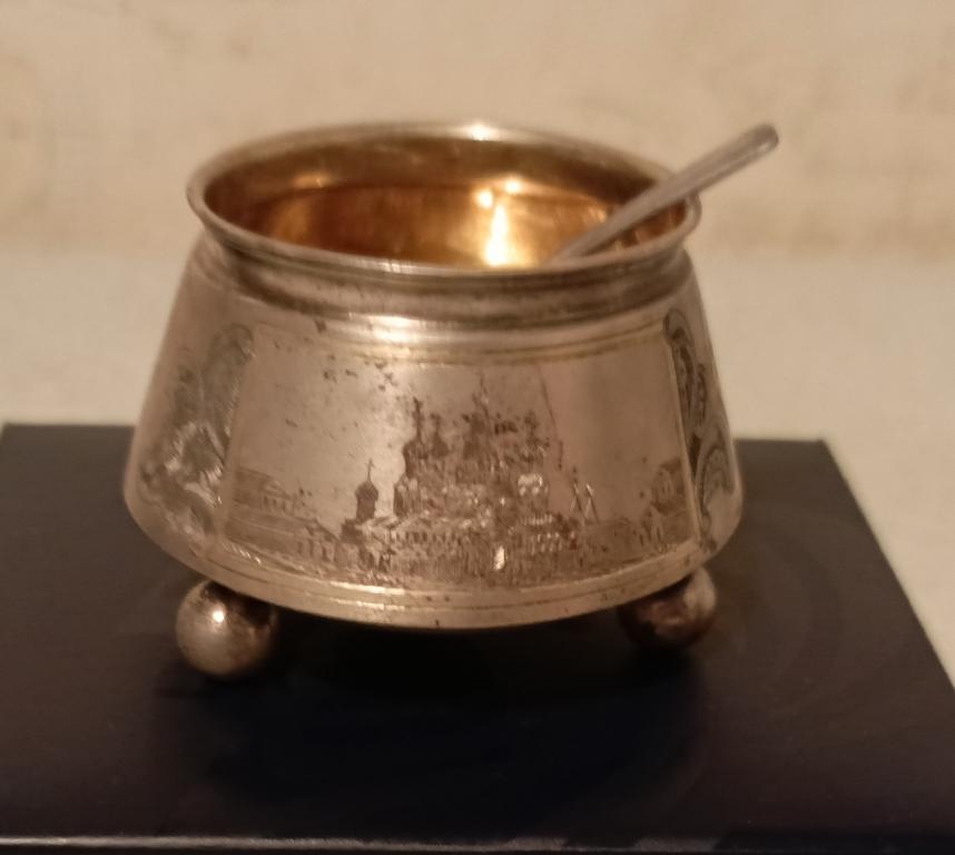 Солонка+ложечка. Серебро 84 проба. Москва 1896г. К.Ф(К.Фаберже)