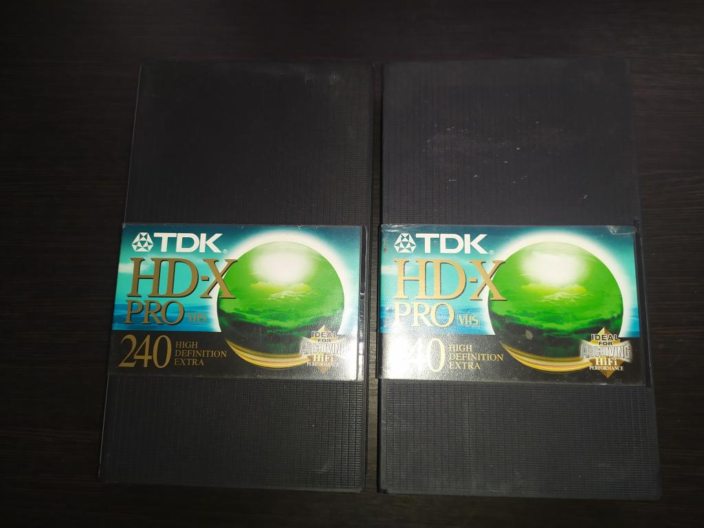 2 штуки VHS Видеокассета TDK HDX Pro 240