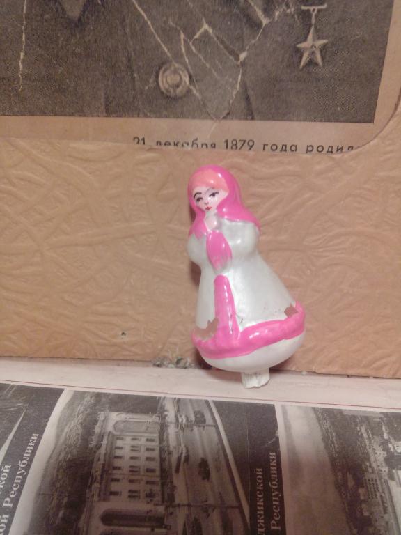 Игрушка ёлочная.Марфушка.Стекло.СССР