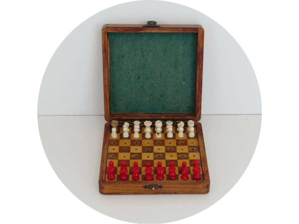 Детские игрушки из СССР. Магнитные игры Лично, настольных, шашек, шахмат, моего, такой, детство, вспомнить, времени, Приятного, дырочками, кроме, всяких, Тактика, Мельница, Помните, конечно, никак, нельзя, Морской