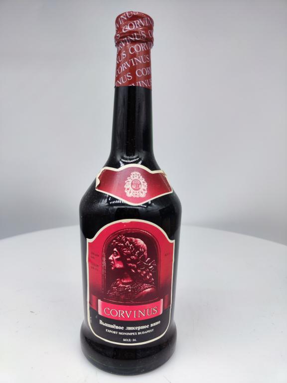 Вино Korvinus  0,5л Венгрия