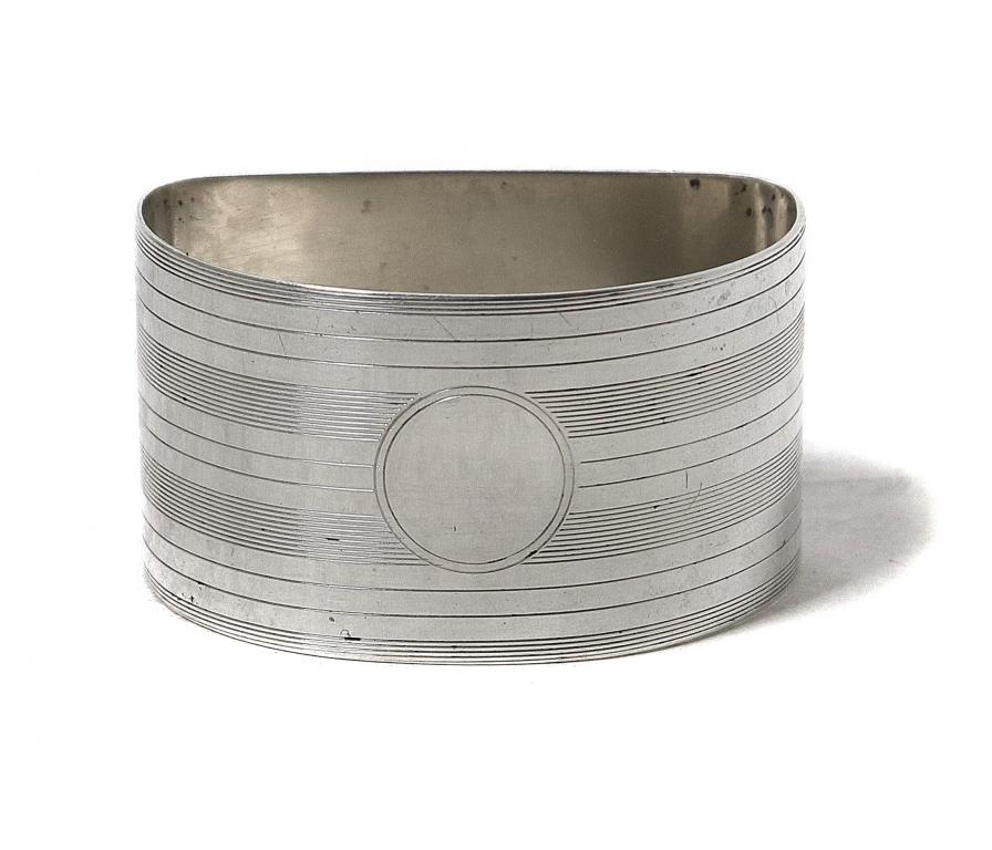 Серебряное кольцо для салфеток.  Англия, 1925 год.