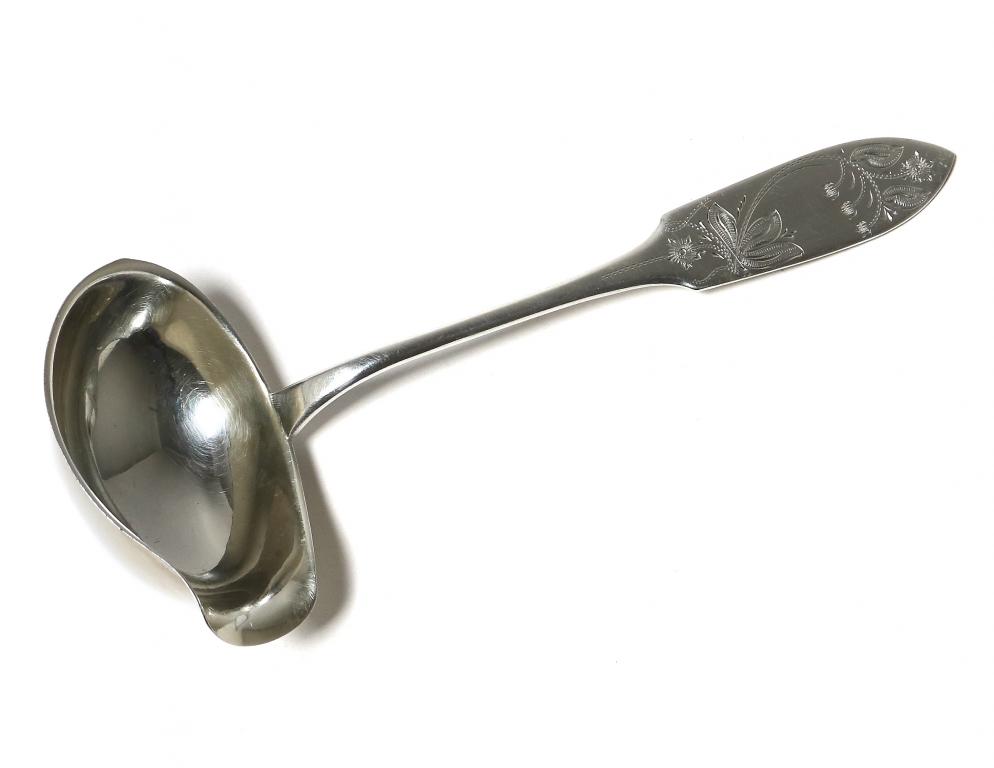 Серебряный половник для соусов. Швеция, 1967 год.