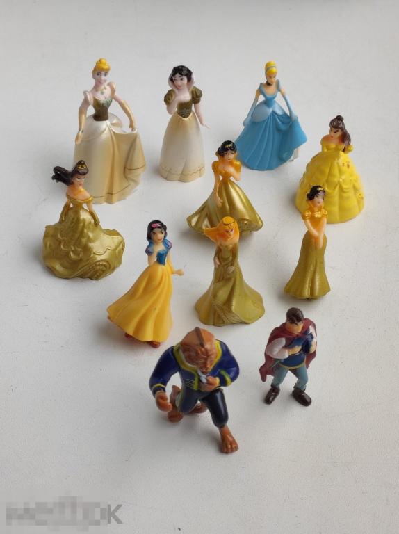 КИНДЕР СЮРПРИЗ  игрушка  Красавица и Чудовище  Kinder  СЮРПРИЗ  ЯЙЦО  фигурка  мультфильм   Дисней