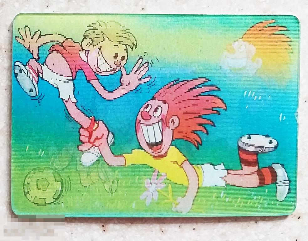 К157  Карманный календарик стерео 1989 г. Футбольные звёзды. Спорт Мяч