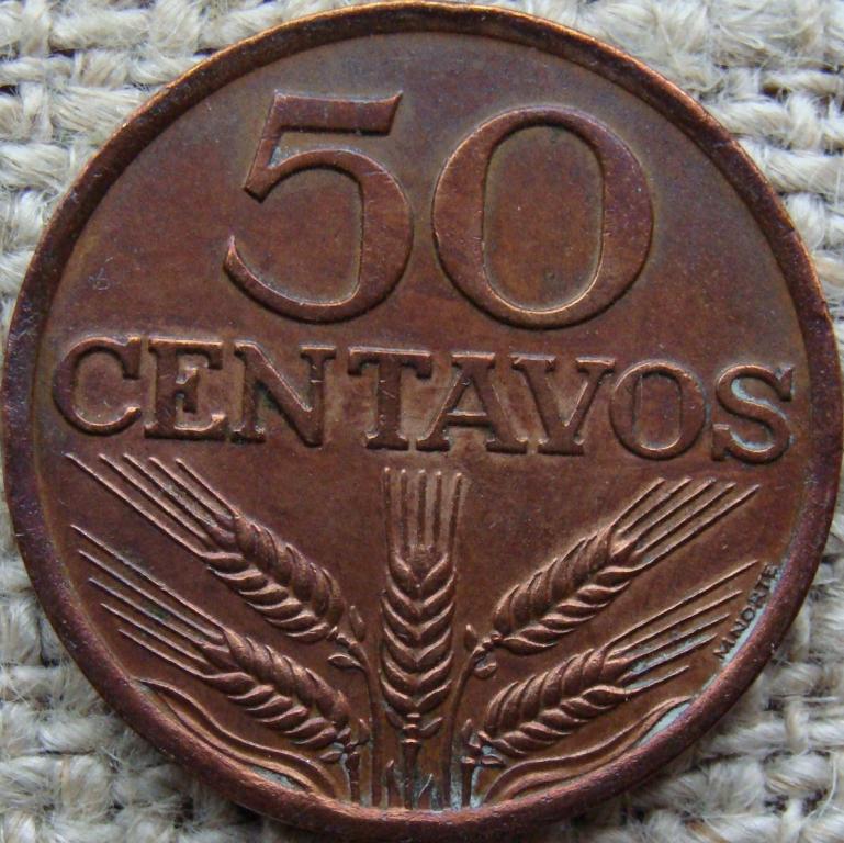 Португалия 50 сентаво 1978 год