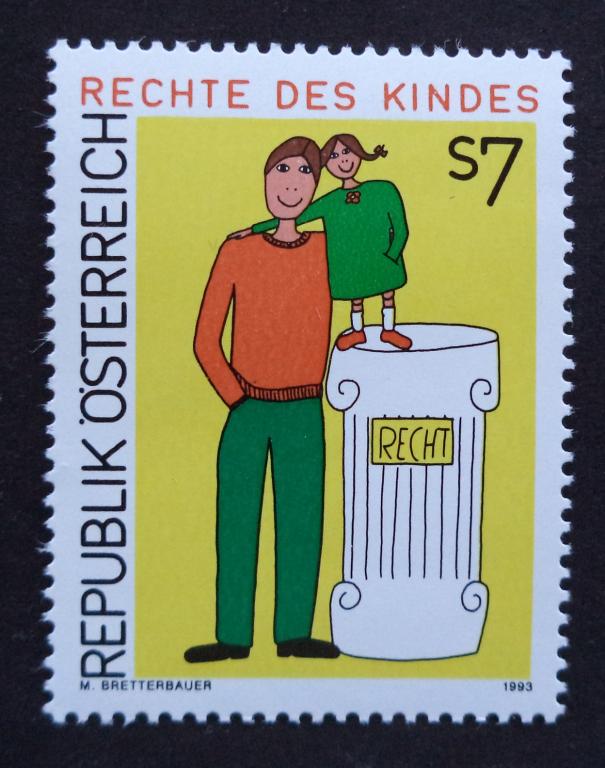 Австрия 1993 г.  Права ребенка  **   Л.11
