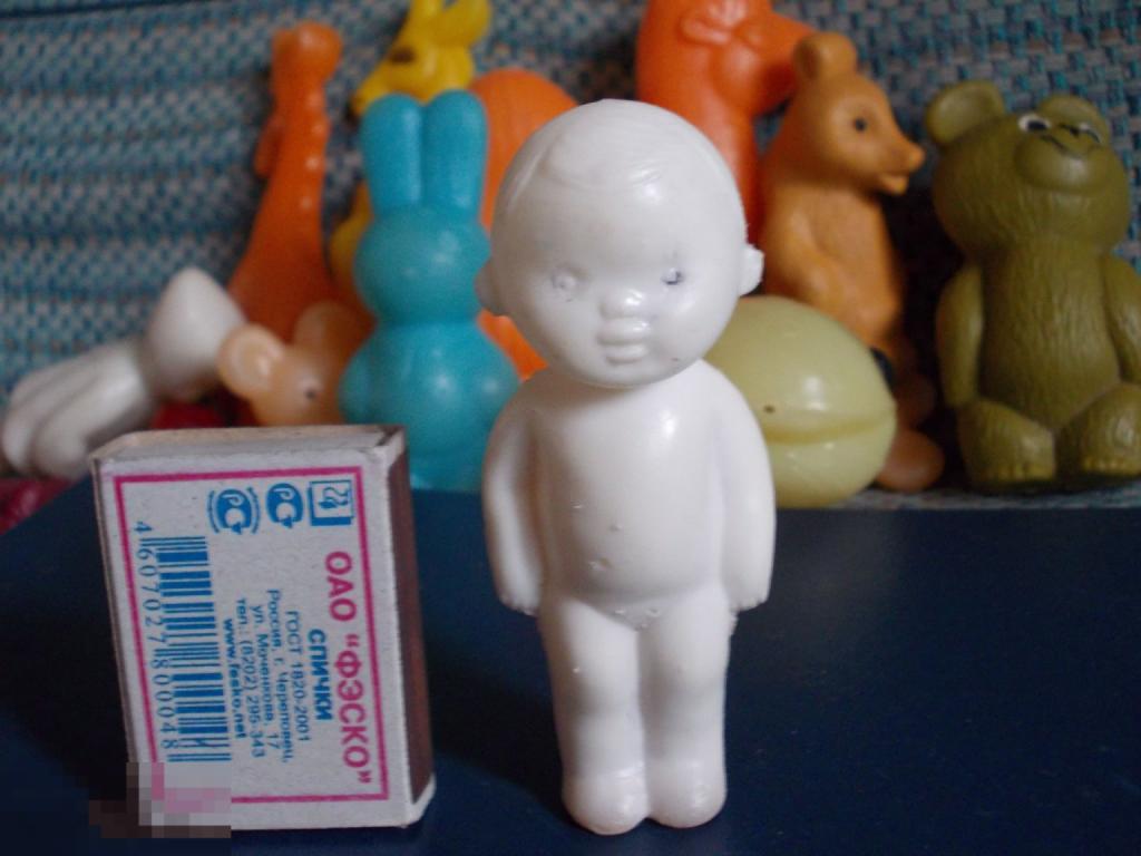 ПУПСИК БЕЛЫЙ,  ПУПС, КУКОЛКА МИНИ.  игрушка из СССР. цена клеймо. 9 фотографий
