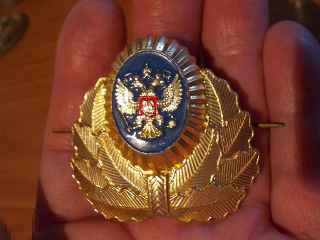 КОКАРДА ПРОКУРАТУРА РФ, Россия, на околыш ФУРАЖКИ с венком, КЛЕЙМО  (1)