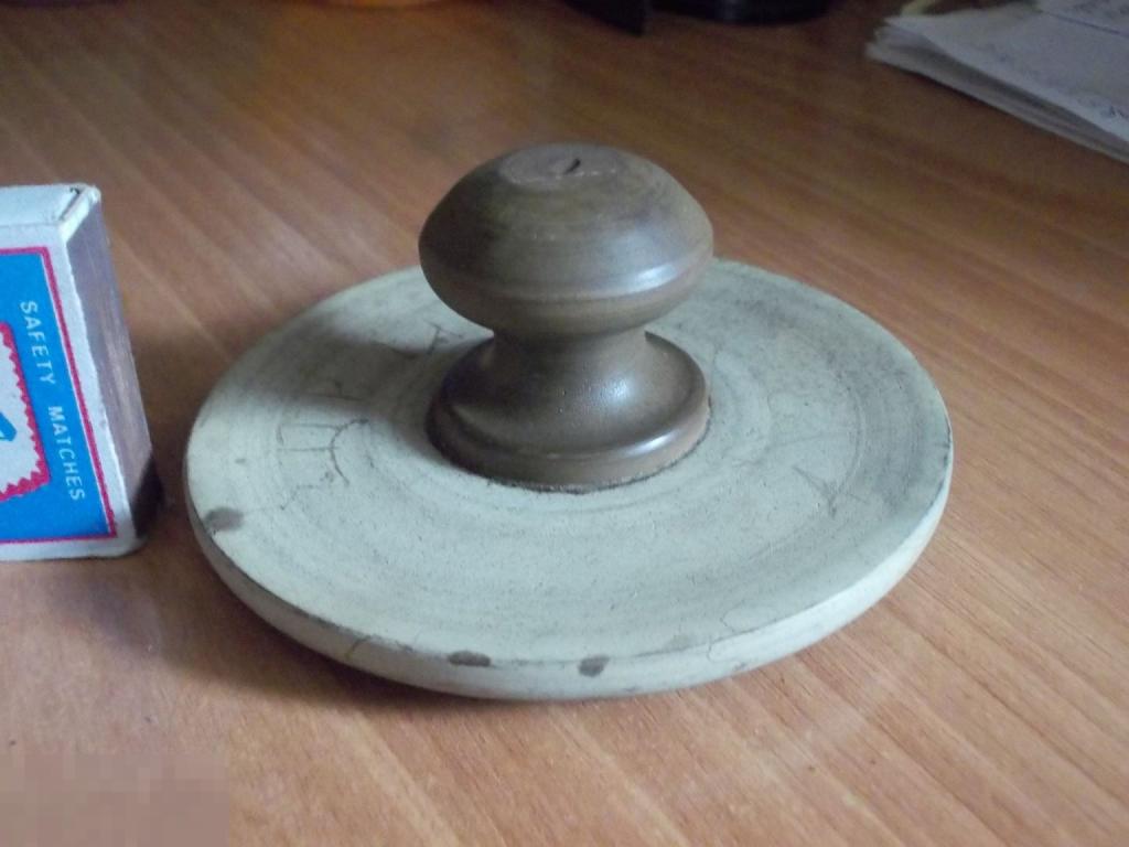 МАССАЖЕР времен СССР. ЭБОНИТ. диск эбонитовый, лечение суставов, массаж. Диск Гончарова (Зст1)