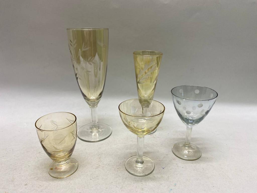 Стопки рюмки бокал разной формы цветное стекло 5 шт