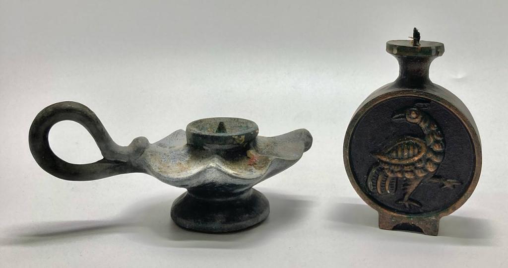 Подсвечники металлические, литьё, 2 шт