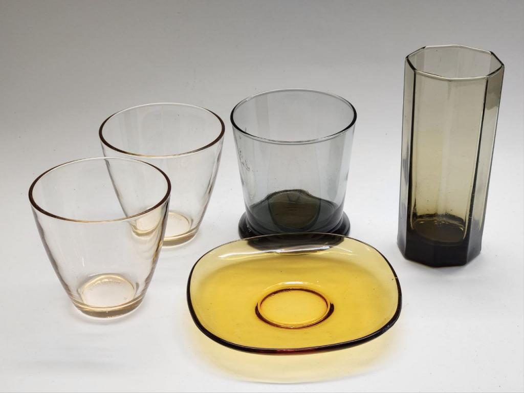 Стаканы и блюдце цветное стекло ИКЕА, граненый, Bormali Rocco (5 предметов)