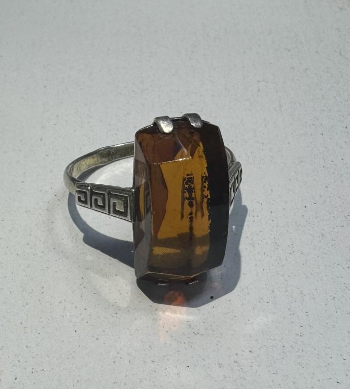 Кольцо с камнем СЕРЕБРО 875 пр, вес 4,63 гр