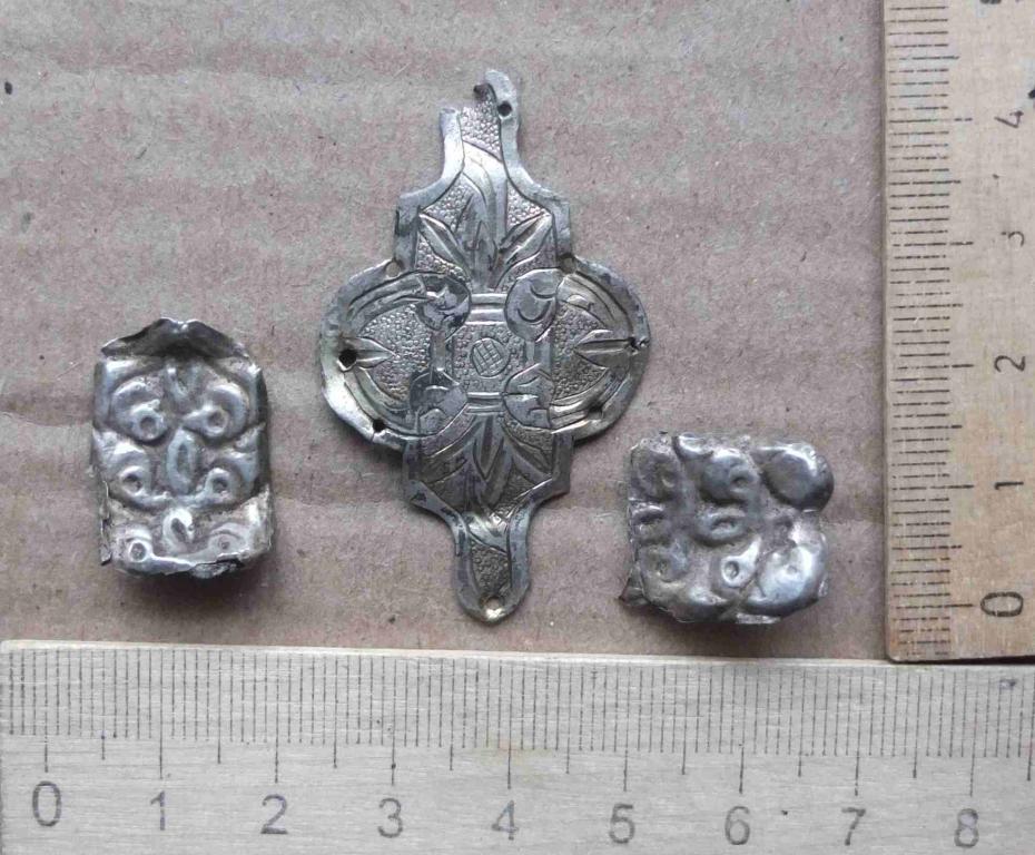 серебряные накладки на рукоять сабли