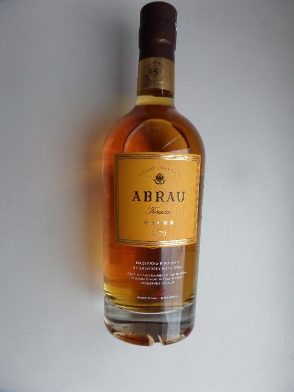 КОНЬЯК  ABRAU 5 ЛЕТ   0.5 Л 40% АЗЕРБАЙДЖАН