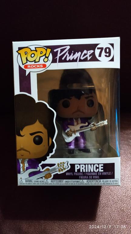 Коллекционная фигурка Funco Pop Rocks: Prince #79 "Purple Rain"