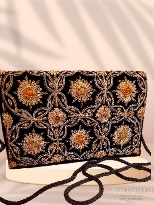 Винтажная бархатнаясумочка клатч ручной работы