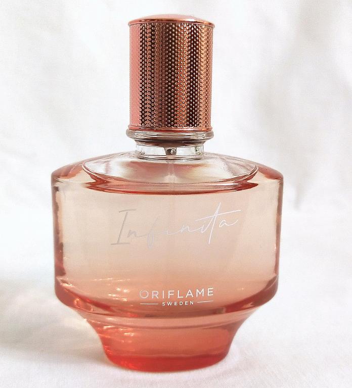 Парфюмерная вода  Eau de parfum  INFINITA  Oriflame  50 мл   (П  186)