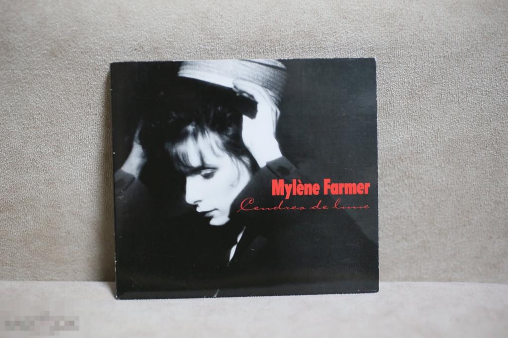 Mylene Farmer - Cendres De Lune /  Digipak (фирм.) CD
