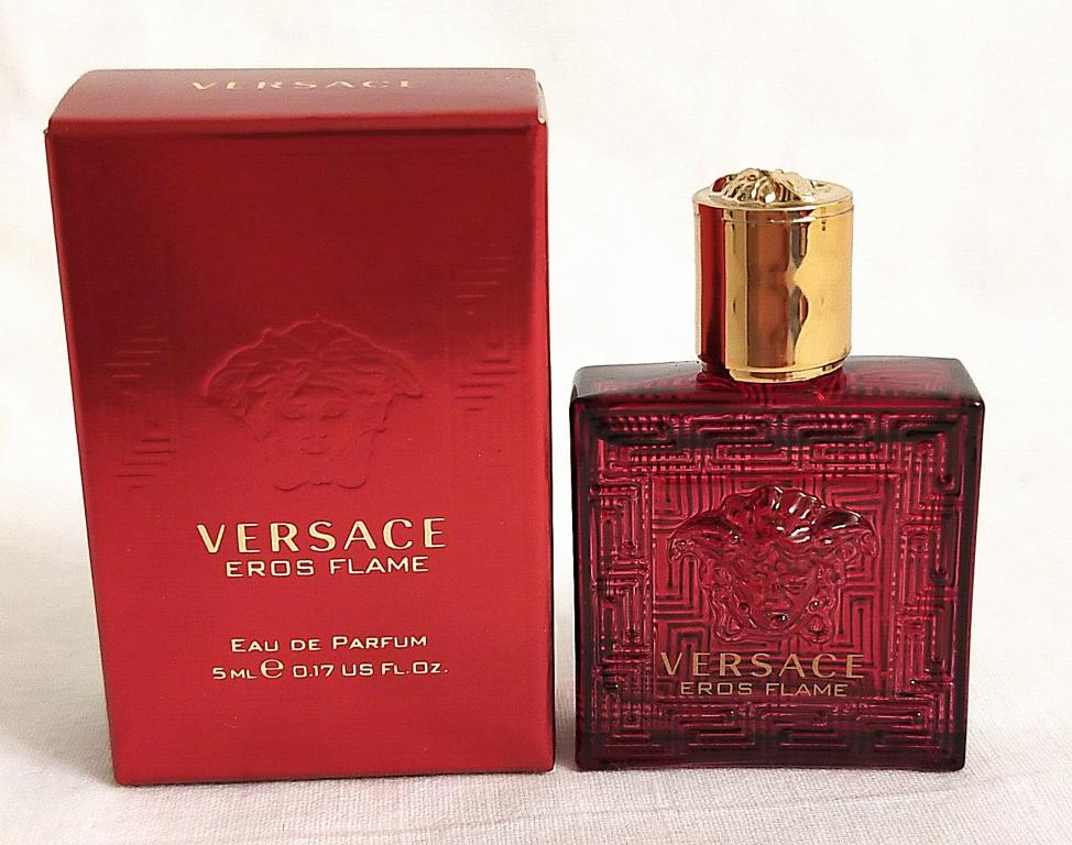 Eua de Parfum VERSACT EROS  FLAME 5 ml     (П 199)