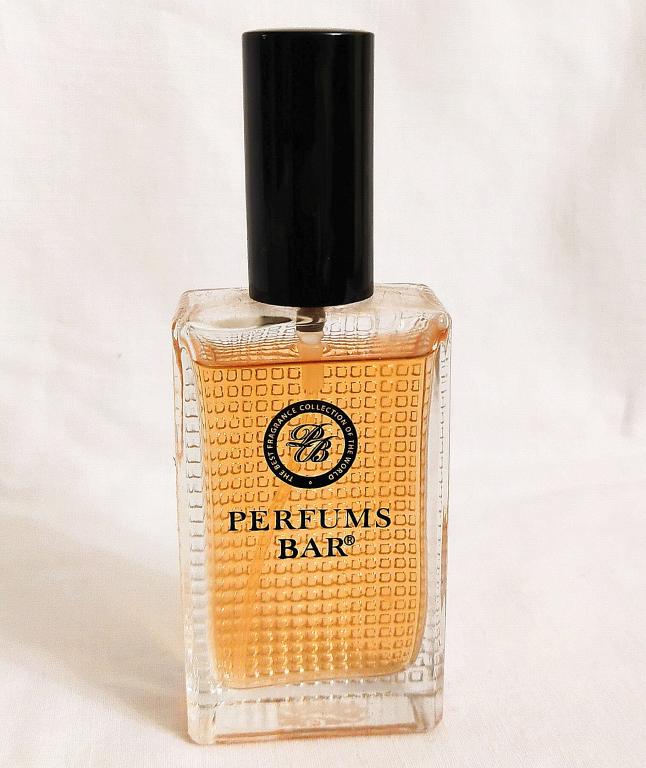 Парфюмерная вода  Eau de parfum   PERFUMS  BAR   50 ml       ( П 196 )