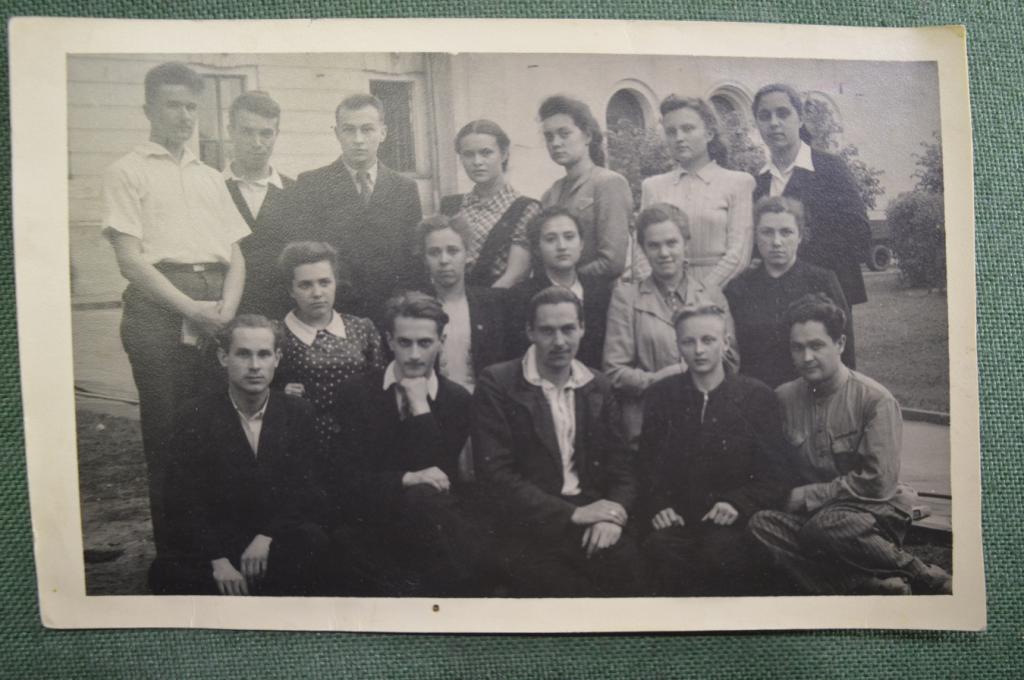 Фотография старинная "Мехмат МТУ, группа А-11, май 1948 года".