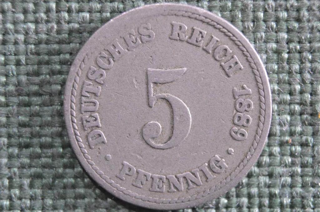 Монета 5 пфеннигов, пфеннингов 1889 года, Германская Империя. Pfennig, Deutsches Reich.