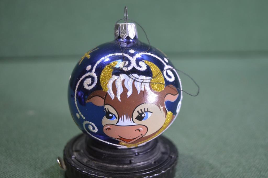 Елочная игрушка "Шар бык бычок овен". Стекло. СССР.