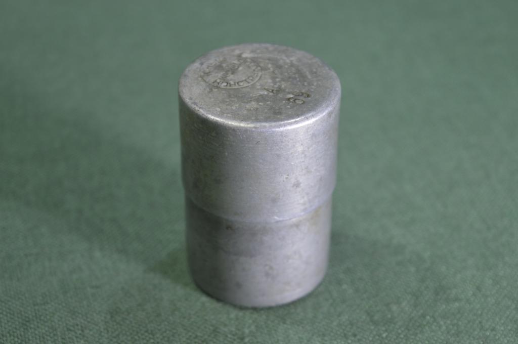 Банка футляр из набора "Юный Конструктор". Металл. СССР. 1940-е годы.