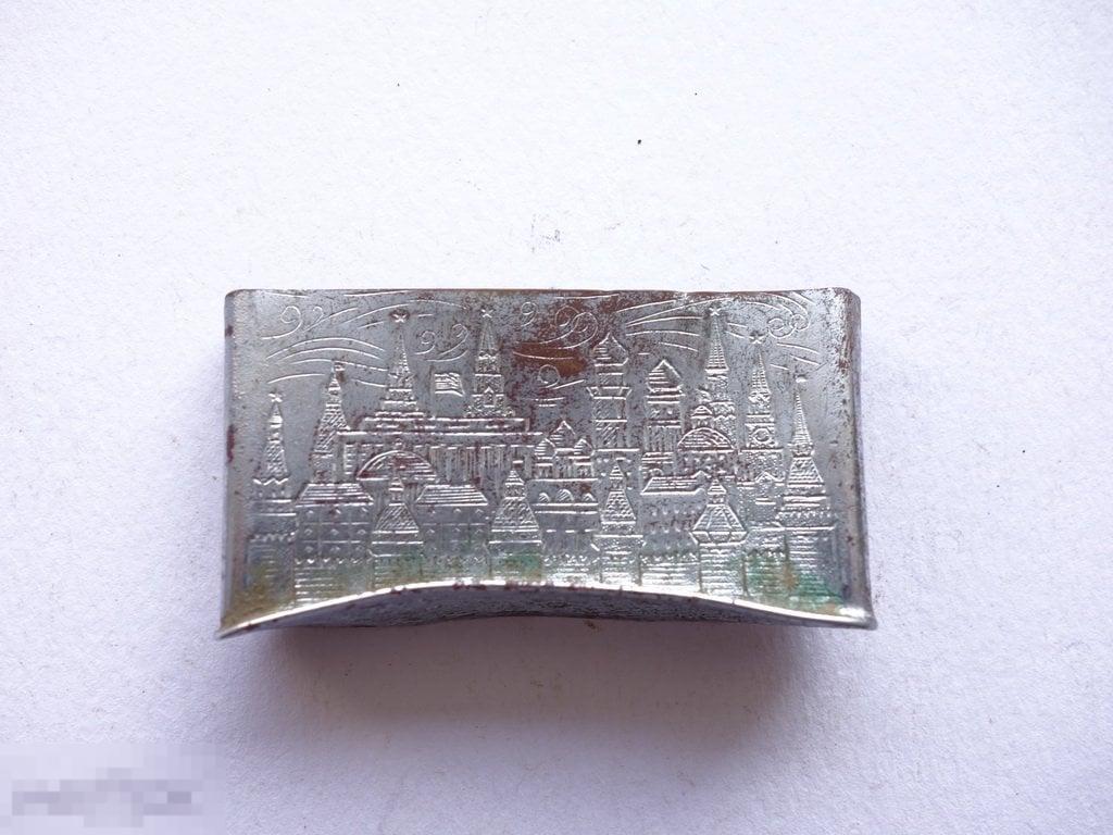 Старинная зажигалка корпус Кремль