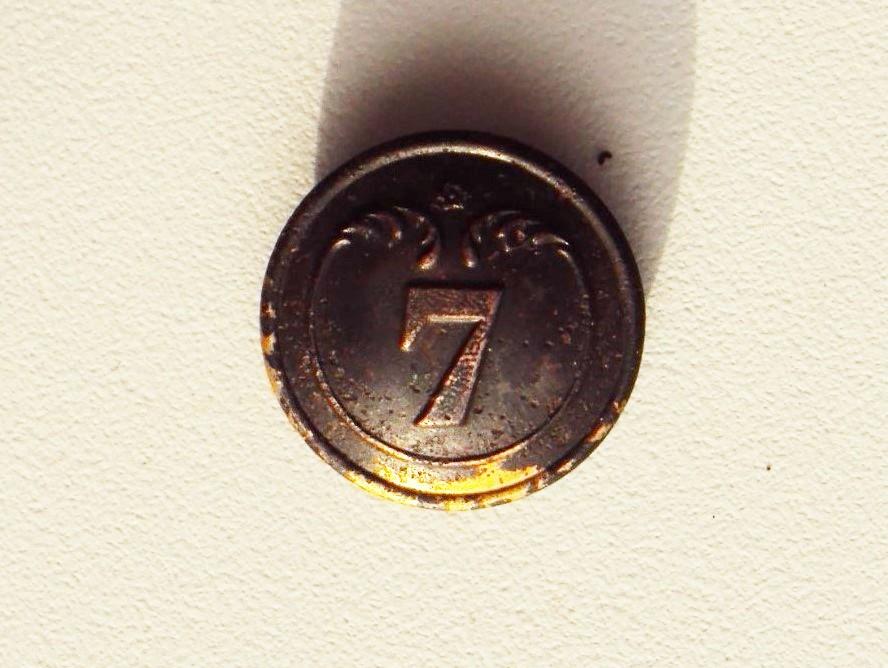 Пуговица малая Крымская война Франция 7 полк