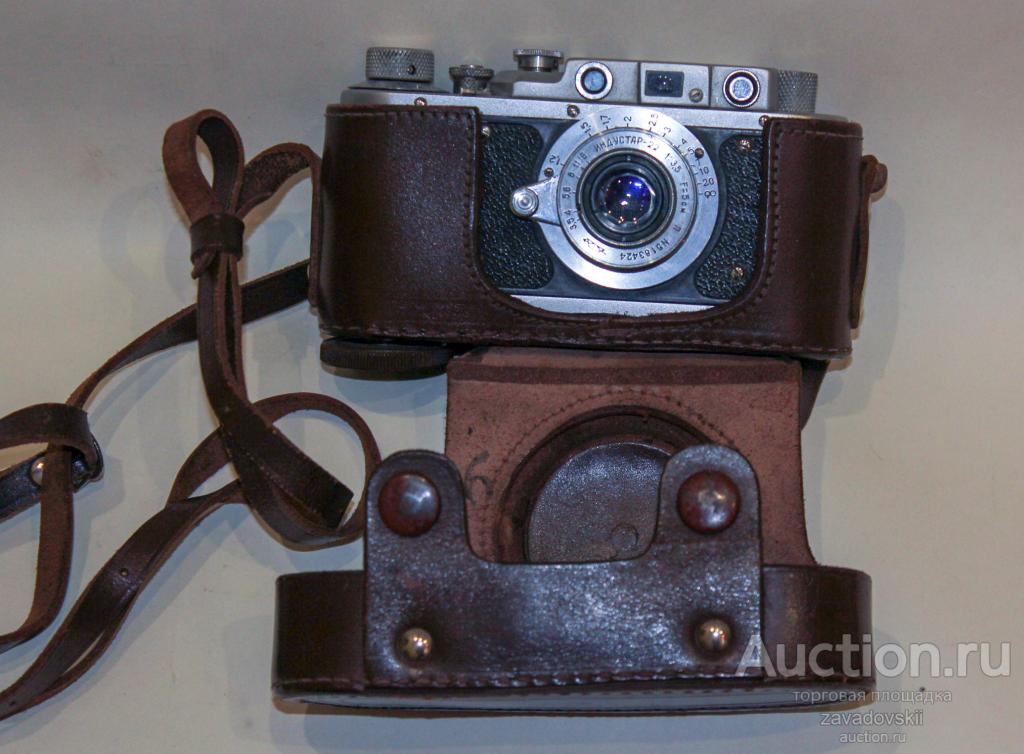 Фотоаппарат Зоркий. Объектив Индустар-22, отличное состояние.