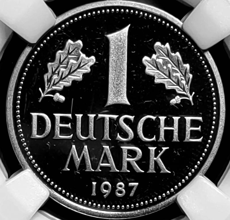 1 марка .1987г.D. DNC. PF 66