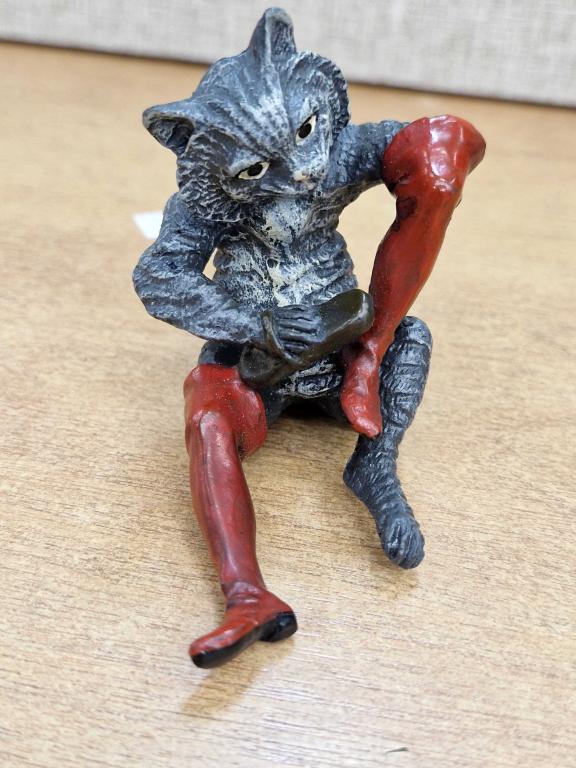 Кот в сапогах 012 Венская бронза