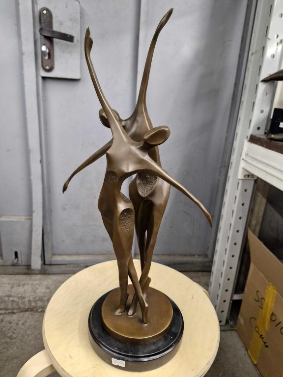 Влюблённая пара 063 Модерн. Бронза. Статуэтка