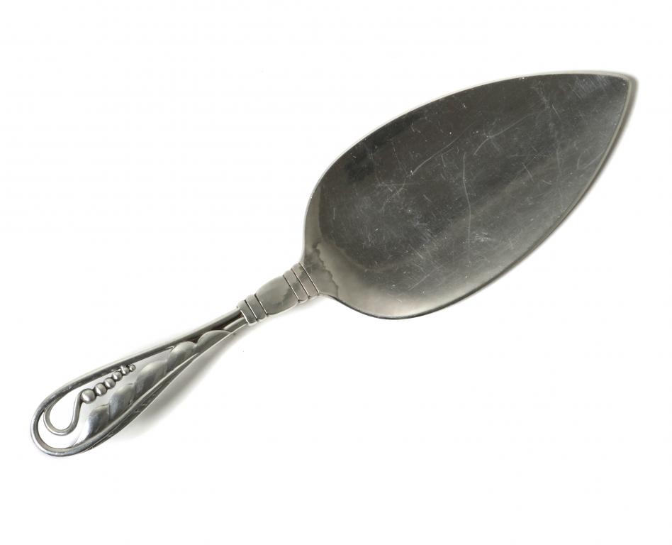 Серебряная сервировочная лопатка. Georg Jensen