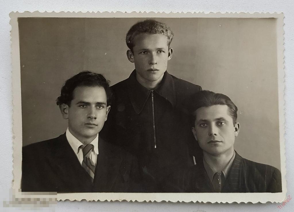 Фотография парни юноши мужчины, мода одежда прическа костюм #130