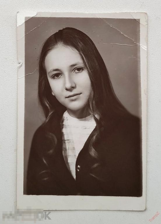Фотография портрет девушка мода прическа одежда #131