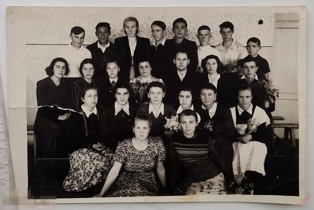 Фотография школа школьники ученики молодежь парни девушки #132