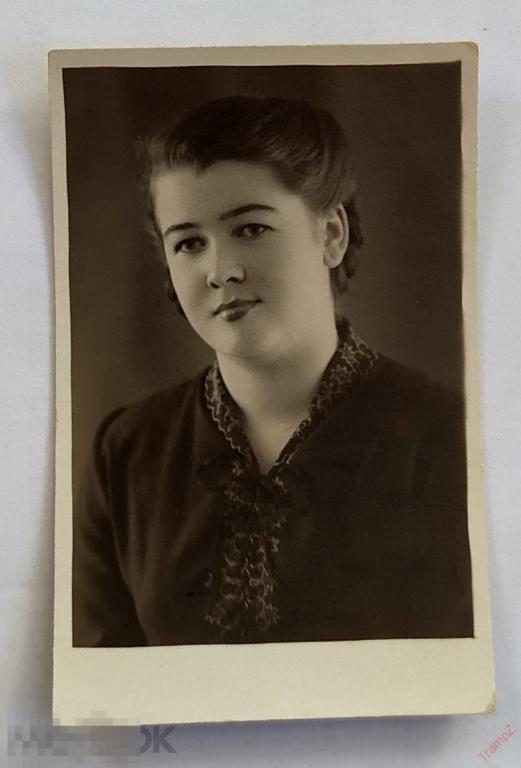 Фотография портрет девушка мода прическа одежда #126