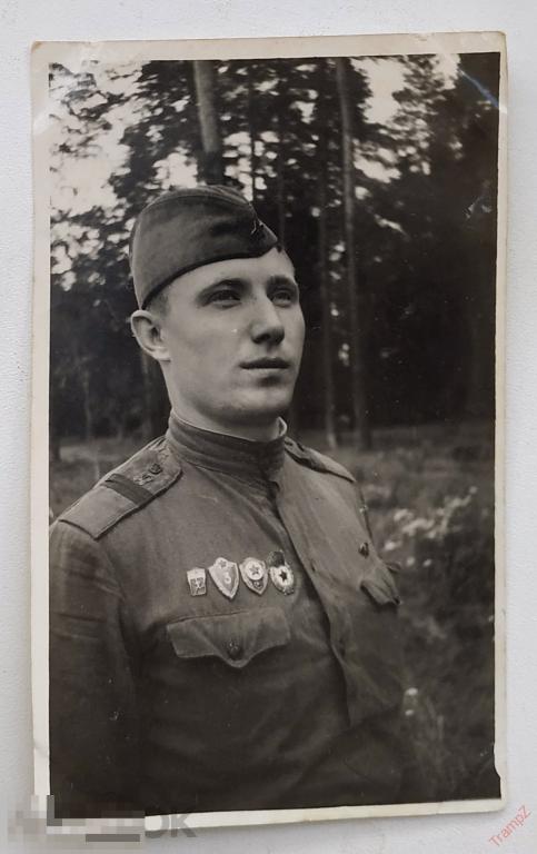 Фотография военнослужащий солдат знак классность отличник Гвардия эмблемы автомобильные войска #129