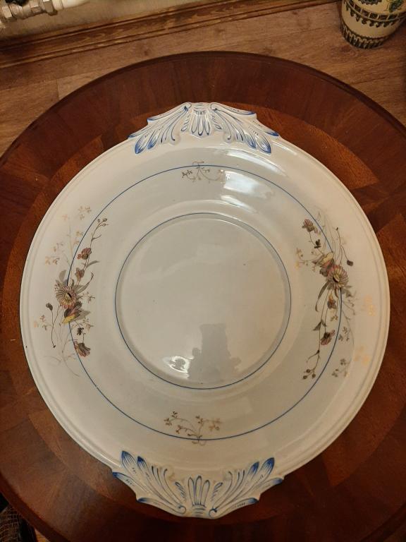 БЛЮДО ЦВЕТЫ ТОВ. КУЗНЕЦОВА ФАЯНС